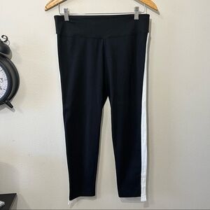 Marc New York capri Leggings Size Large New With Tags